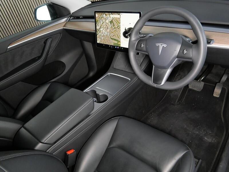 Used Tesla Model Y 2023 for sale - 77515240: Photo 3