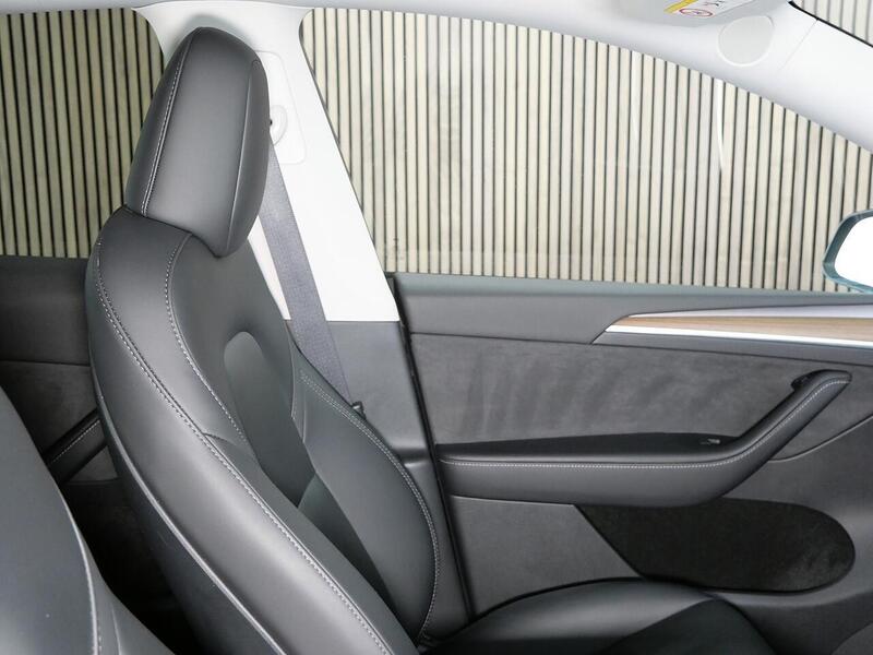 Used Tesla Model Y 2023 for sale - 77515240: Photo 30