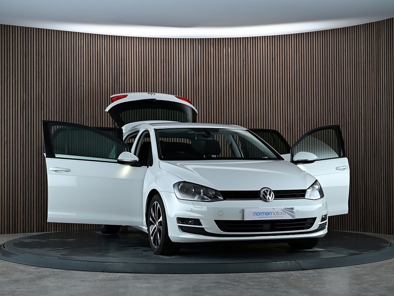 Used Volkswagen Golf 2015 for sale - 77384745: Photo 14