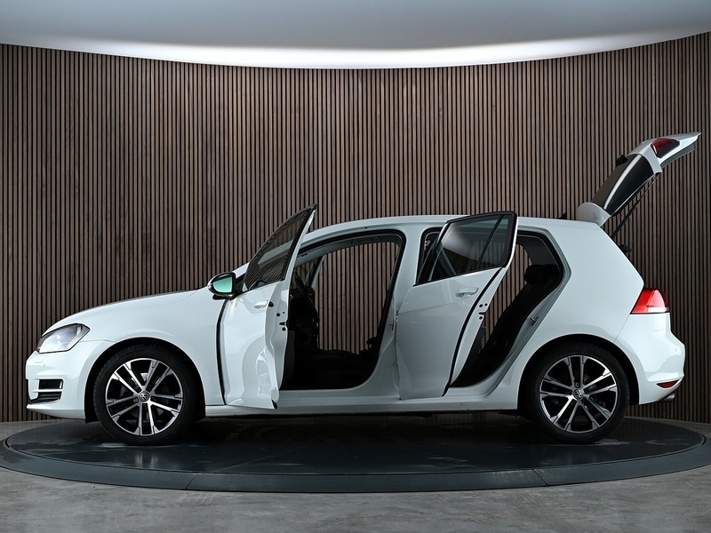 Used Volkswagen Golf 2015 for sale - 77384745: Photo 21