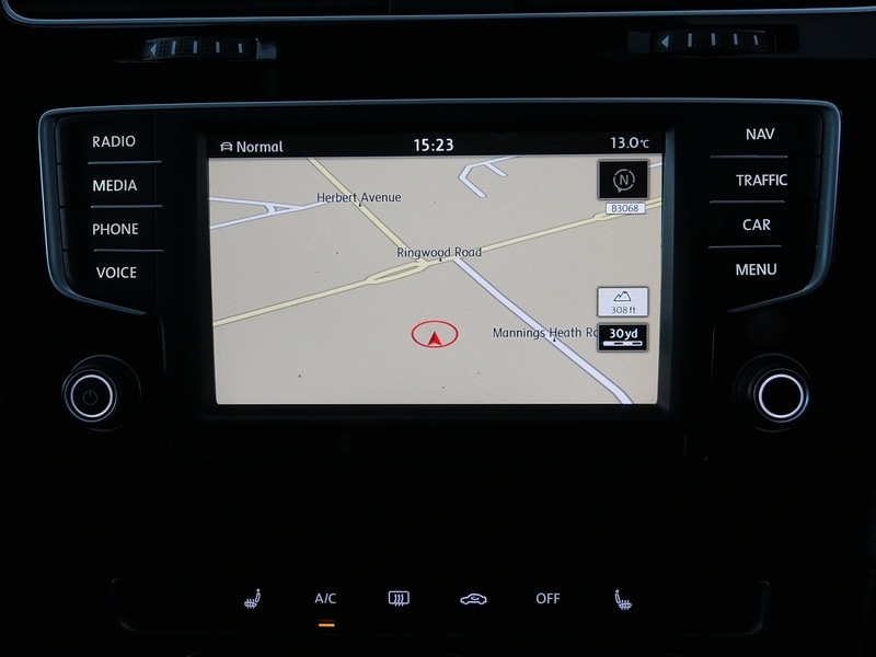 Used Volkswagen Golf 2015 for sale - 77384745: Photo 25