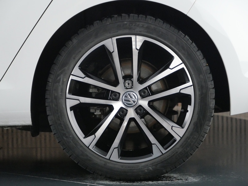 Used Volkswagen Golf 2015 for sale - 77384745: Photo 42