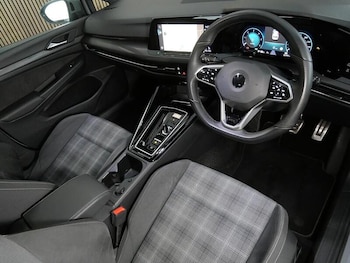 Used Volkswagen Golf 2022 for sale - 79359377: Photo