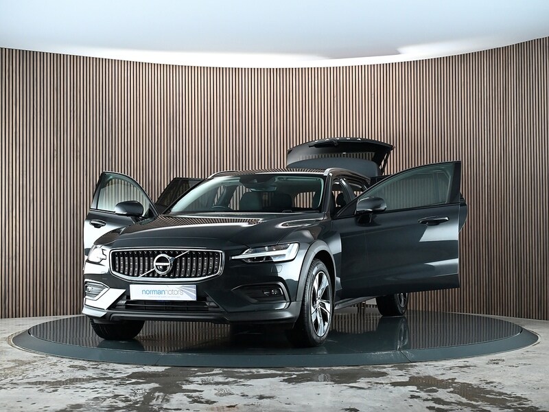 Used Volvo V60 2020 for sale - 77840690: Photo 16