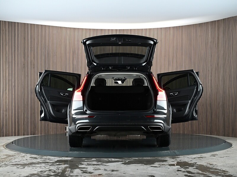 Used Volvo V60 2020 for sale - 77840690: Photo 18