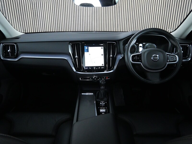 Used Volvo V60 2020 for sale - 77840690: Photo 33