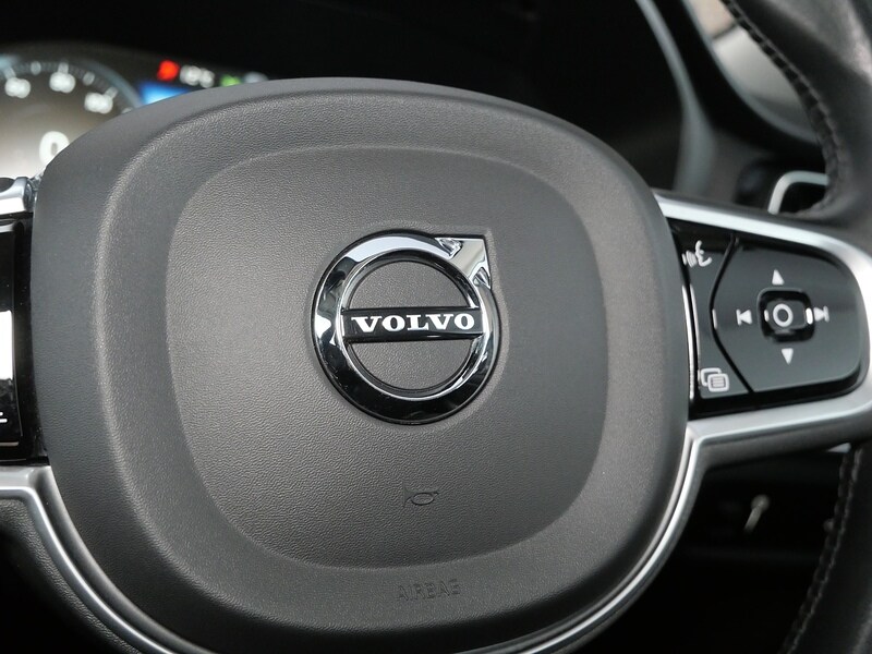 Used Volvo V60 2020 for sale - 77840690: Photo 39