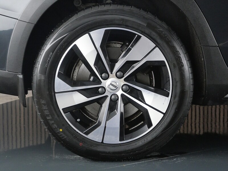 Used Volvo V60 2020 for sale - 77840690: Photo 48