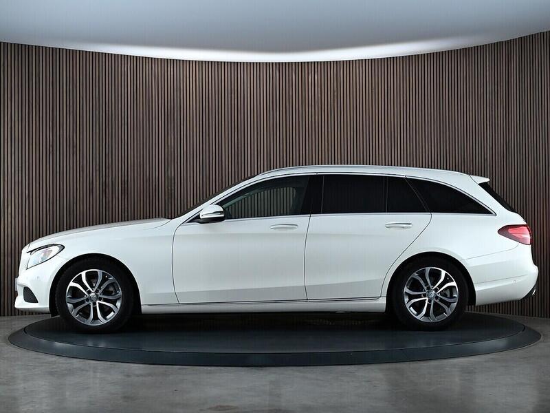 Used Mercedes-Benz C Class 2015 for sale - 77840744: Photo 12