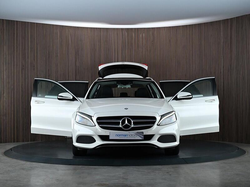 Used Mercedes-Benz C Class 2015 for sale - 77840744: Photo 15