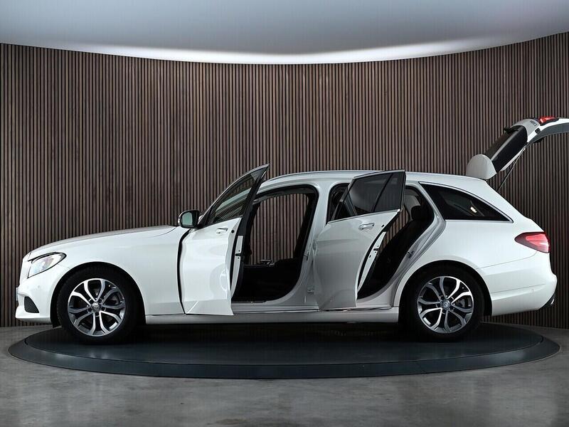 Used Mercedes-Benz C Class 2015 for sale - 77840744: Photo 21