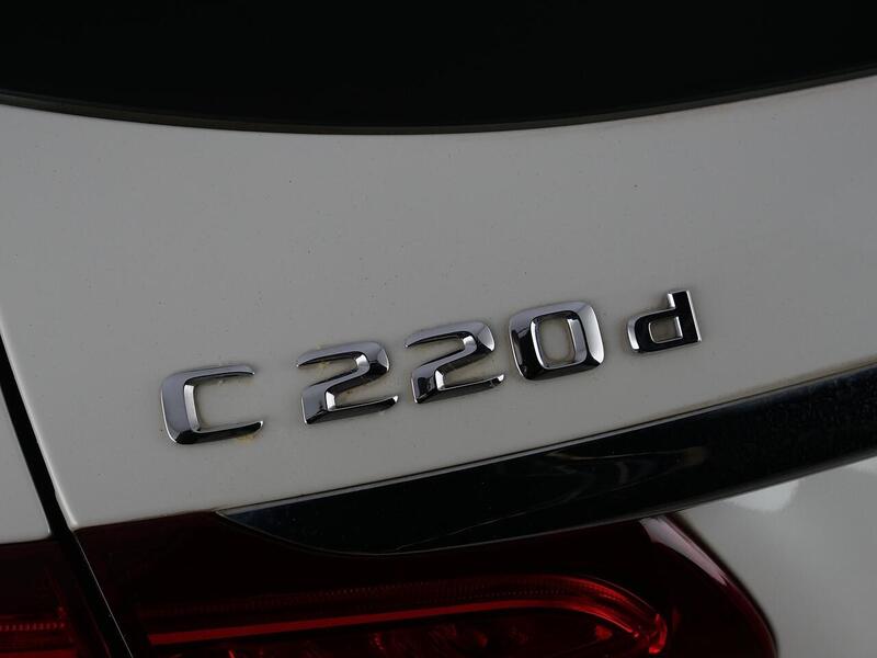 Used Mercedes-Benz C Class 2015 for sale - 77840744: Photo 40