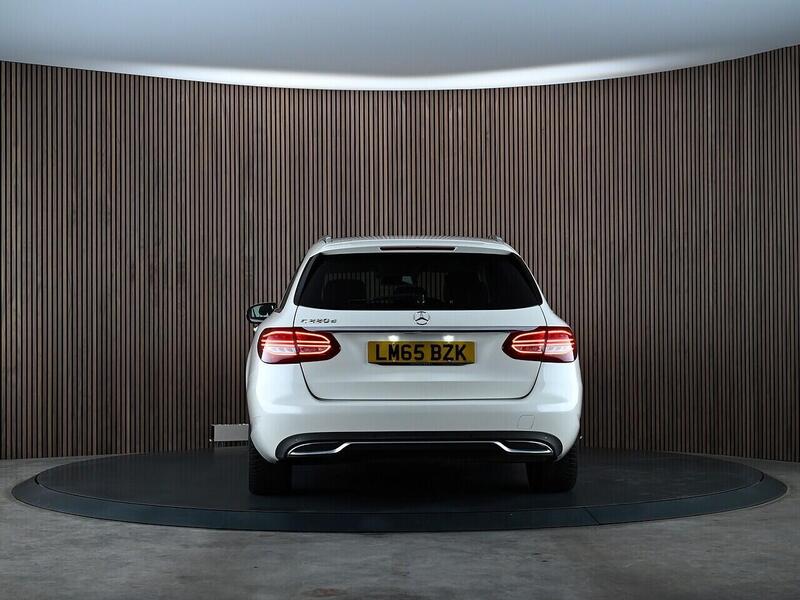 Used Mercedes-Benz C Class 2015 for sale - 77840744: Photo 9