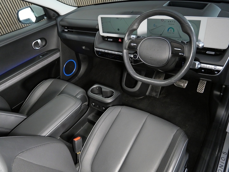 Used Hyundai IONIQ 5 2023 for sale - 77850945: Photo 3