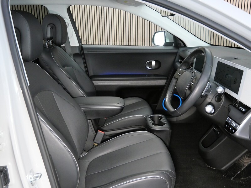 Used Hyundai IONIQ 5 2023 for sale - 77850945: Photo 32