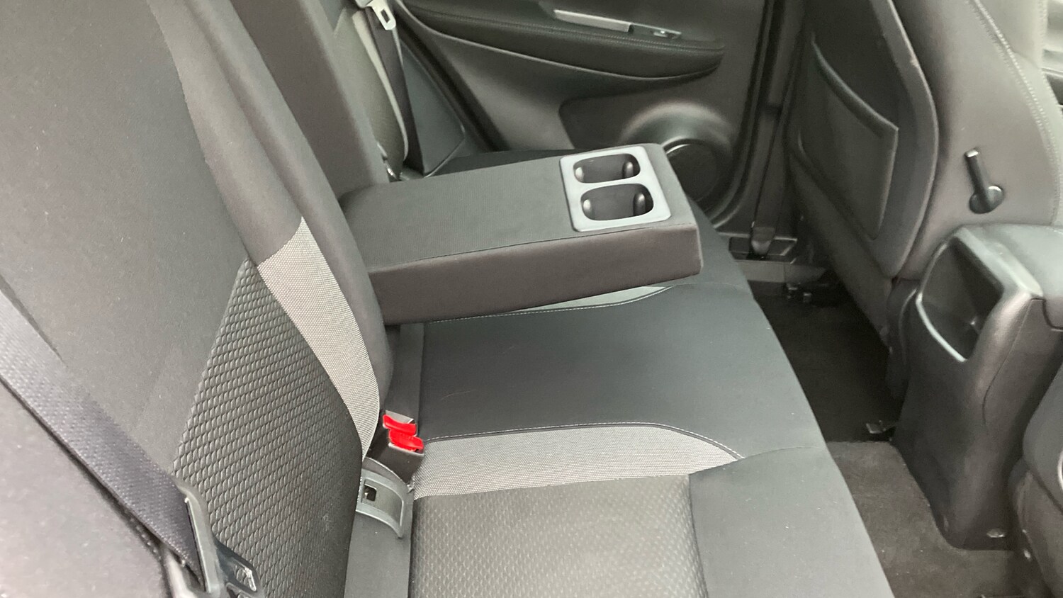 Used Nissan Qashqai 2018 for sale - 77715280: Photo 34