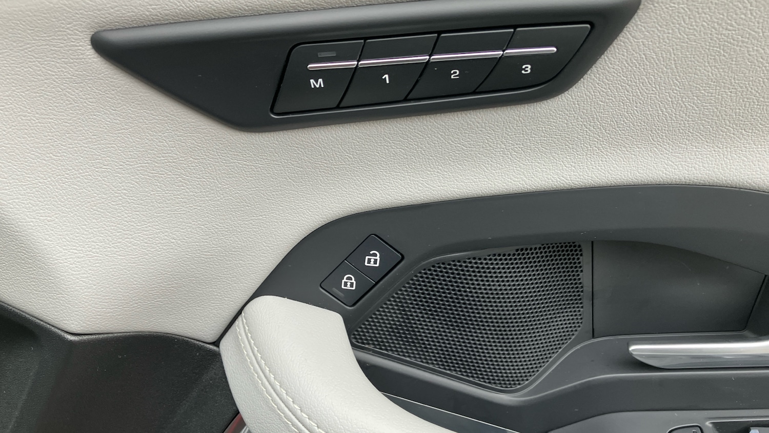 Used Jaguar E-Pace 2022 for sale - 77220710: Photo 32