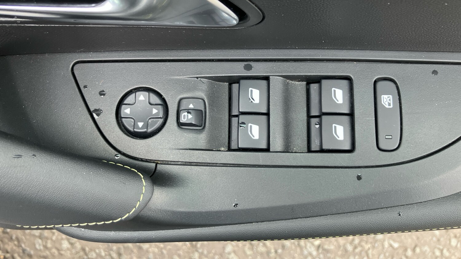 Used Peugeot 2008 2021 for sale - 76079612: Photo 30