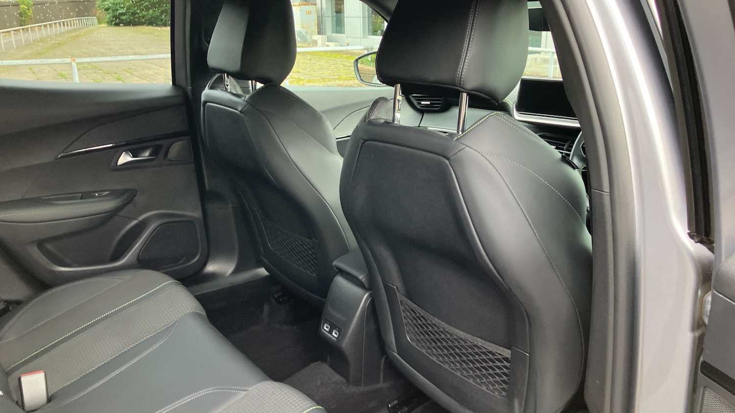 Used Peugeot 2008 2021 for sale - 76079612: Photo 32