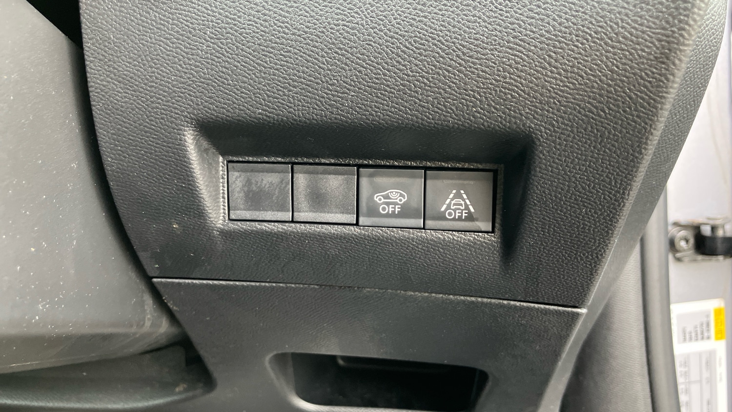 Used Peugeot 2008 2021 for sale - 76079612: Photo 35