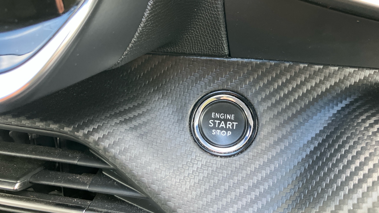 Used Peugeot 208 2023 for sale - 76340457: Photo 39