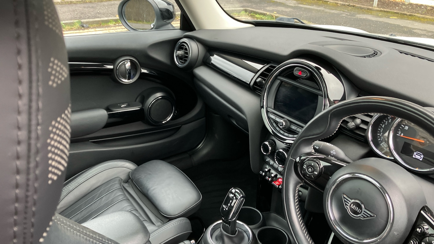 Used MINI Hatch 2020 for sale - 77883807: Photo 14