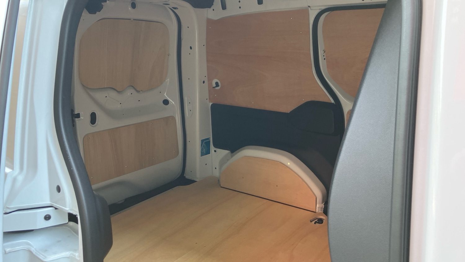 Used Nissan Other 2025 for sale - 77046517: Photo 16