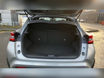 Used Nissan Juke 2024 for sale - 76984658: Photo