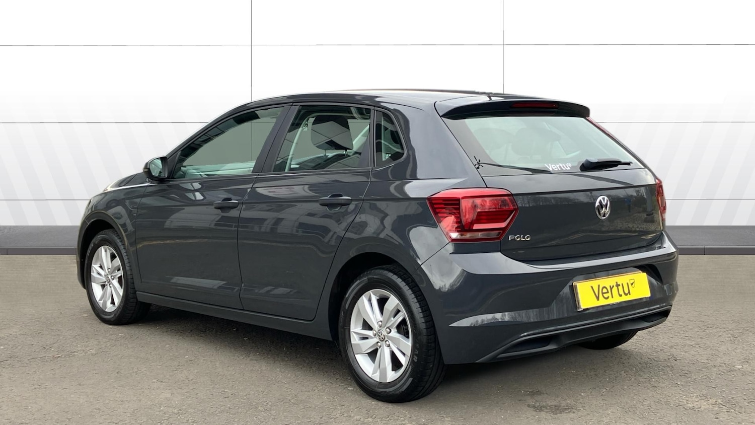 Used Volkswagen Polo 2018 for sale - 77628793: Photo 2