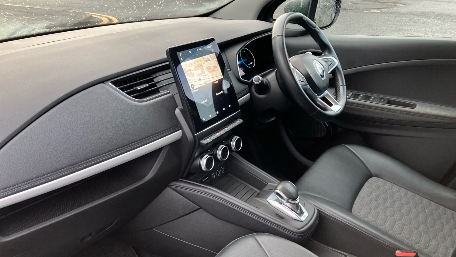 Used Renault Zoe 2022 for sale - 77208162: Photo 9