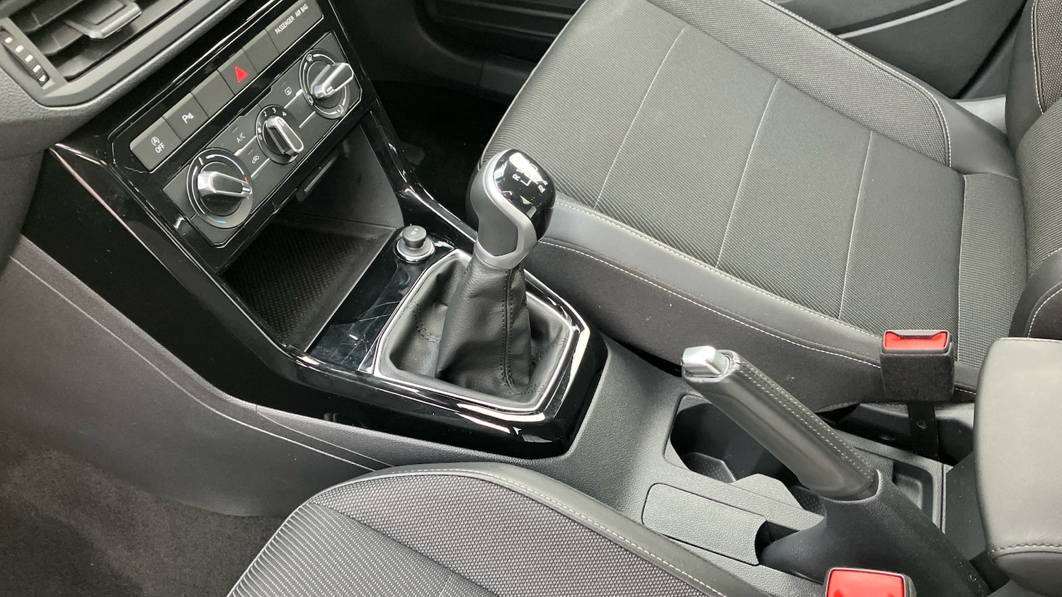 Used Volkswagen T-Cross 2023 for sale - 76969644: Photo 13