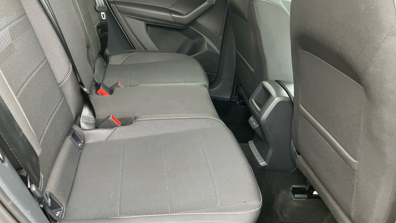 Used Volkswagen T-Cross 2023 for sale - 76969644: Photo 16