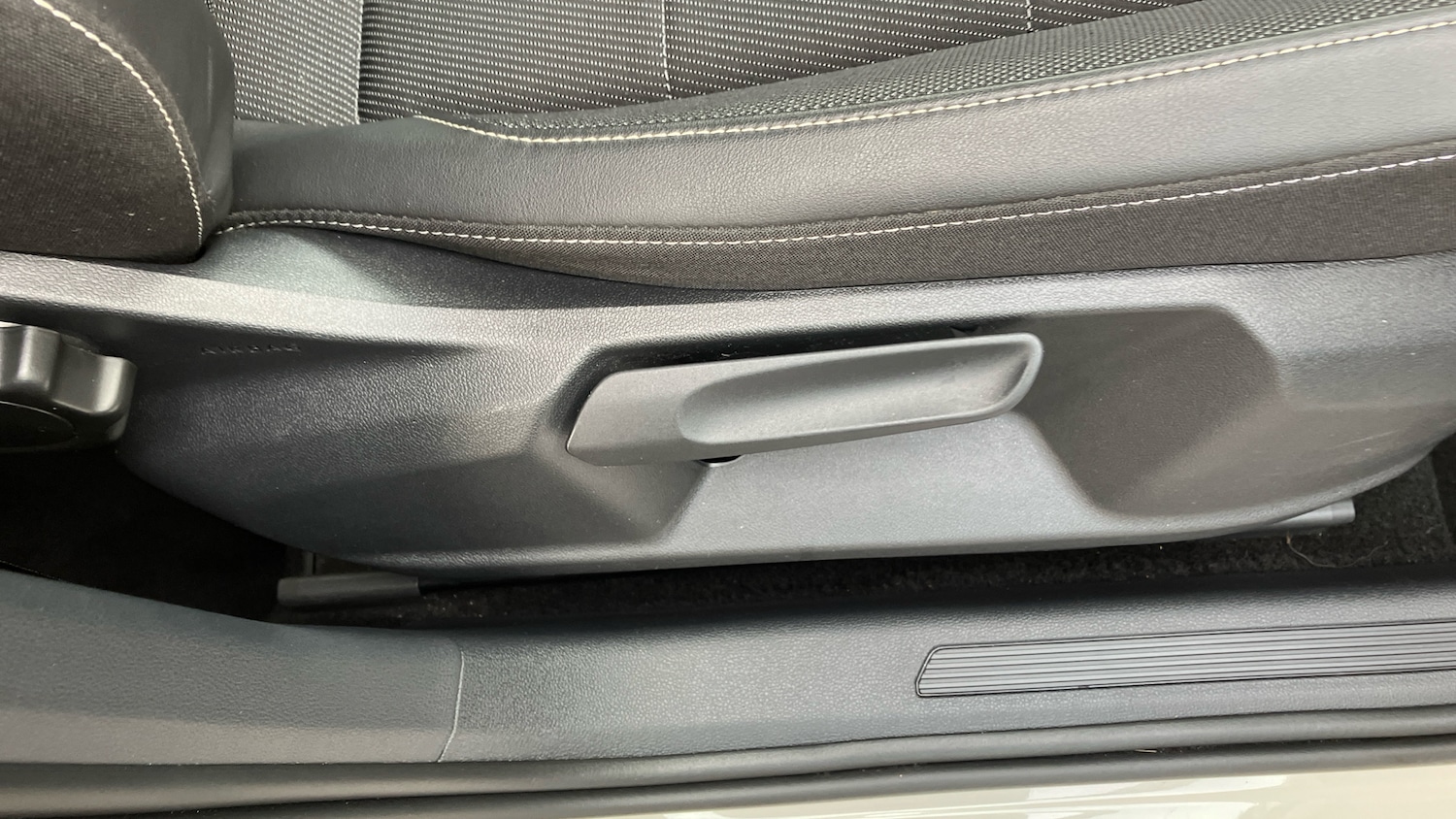 Used Volkswagen T-Cross 2023 for sale - 76969644: Photo 27