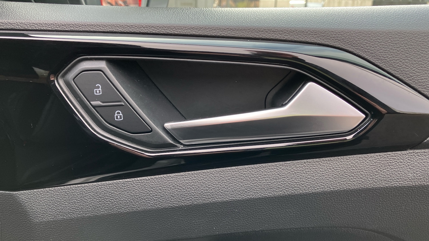 Used Volkswagen T-Cross 2023 for sale - 76969644: Photo 28