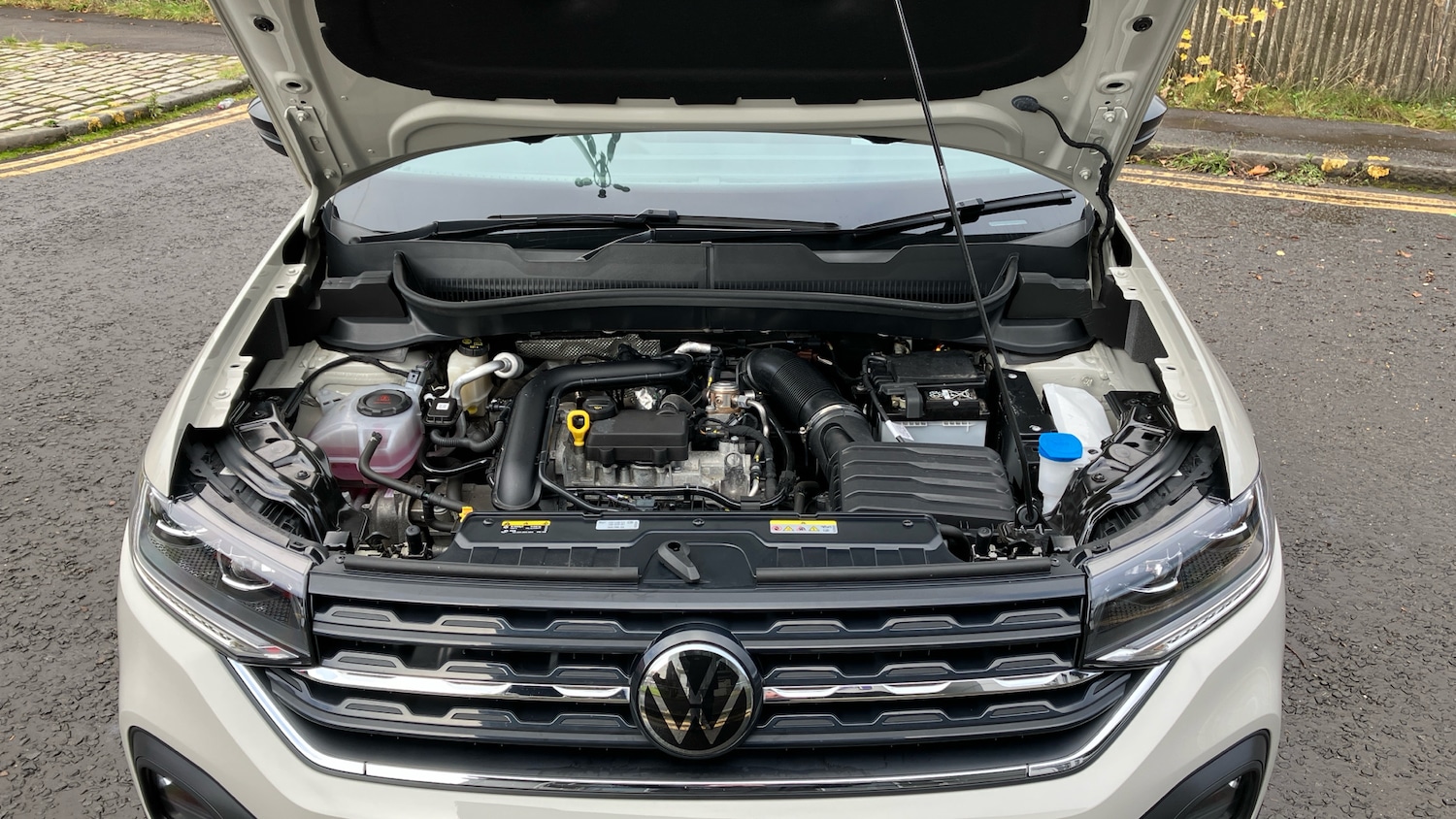 Used Volkswagen T-Cross 2023 for sale - 76969644: Photo 8