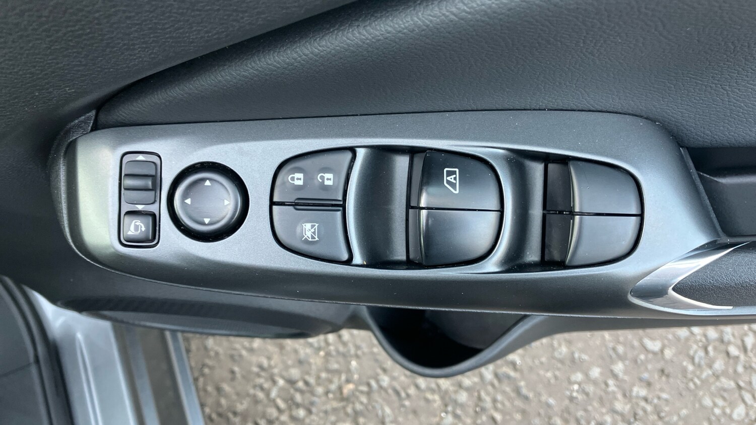 Used Nissan Juke 2024 for sale - 78025884: Photo 28