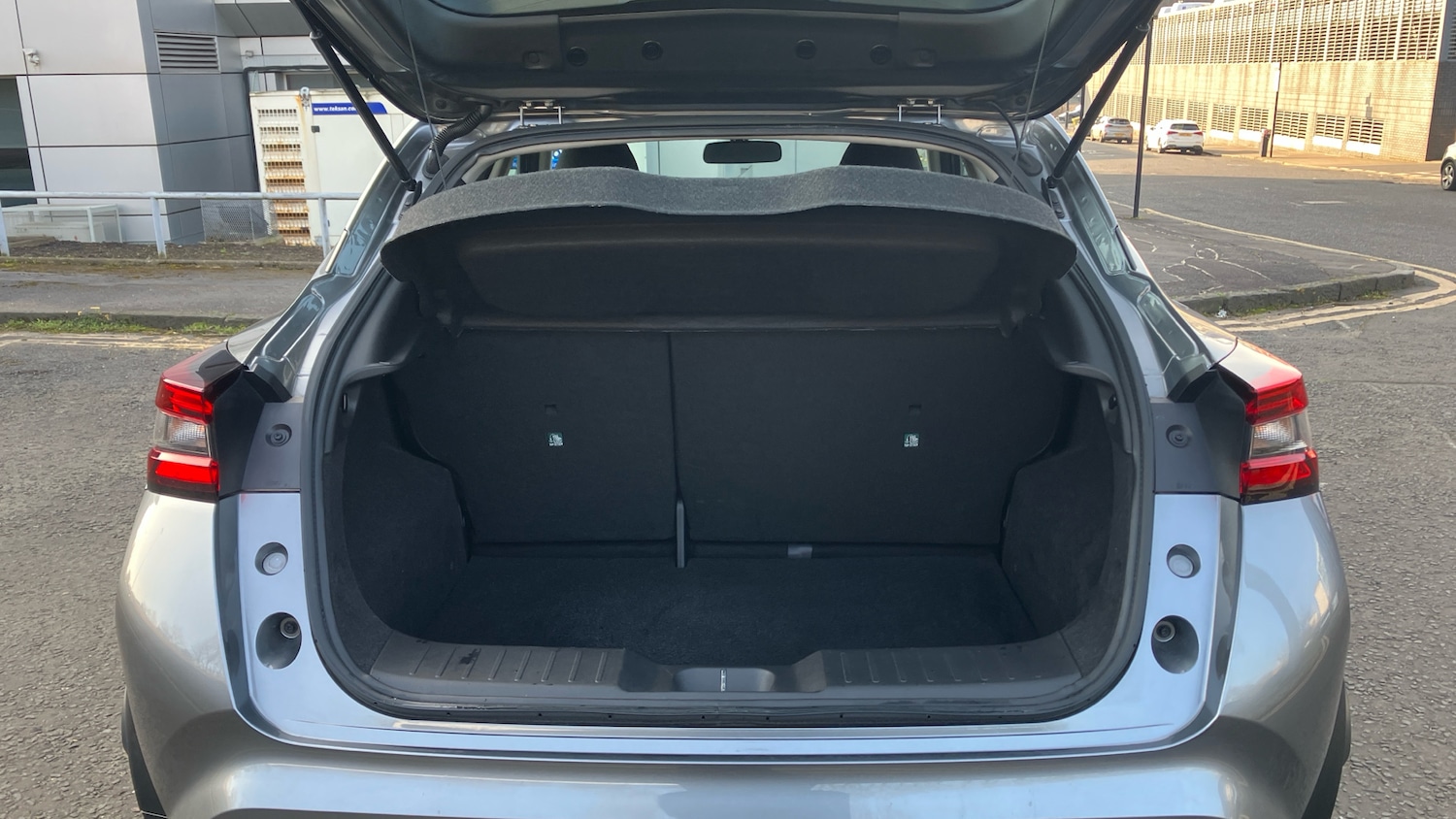 Used Nissan Juke 2024 for sale - 78025884: Photo 4