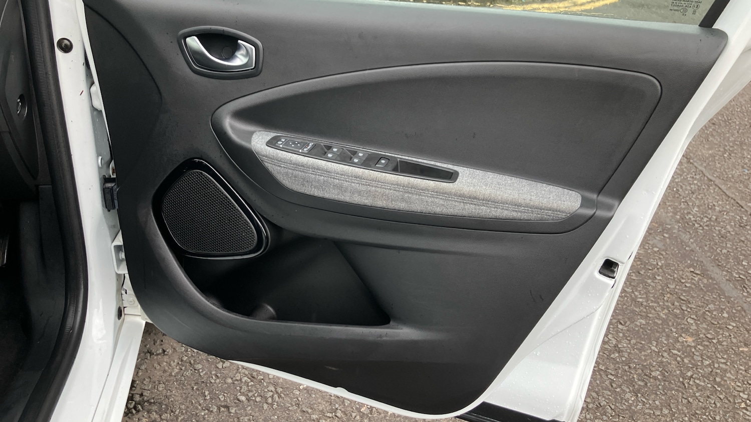 Used Renault Zoe 2020 for sale - 76198054: Photo 29