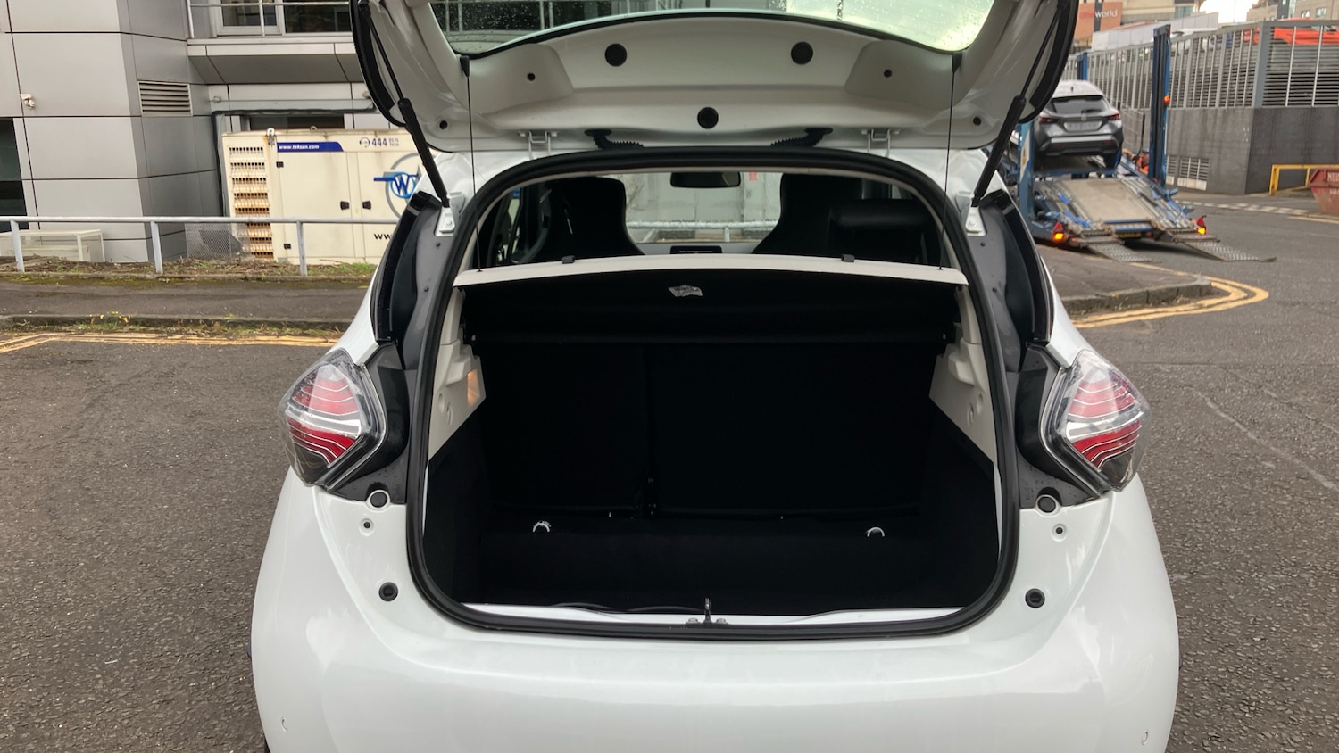 Used Renault Zoe 2020 for sale - 76198054: Photo 4