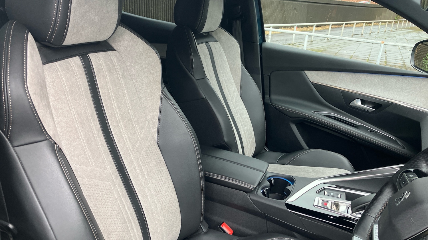 Used Peugeot 3008 2021 for sale - 76184232: Photo 27