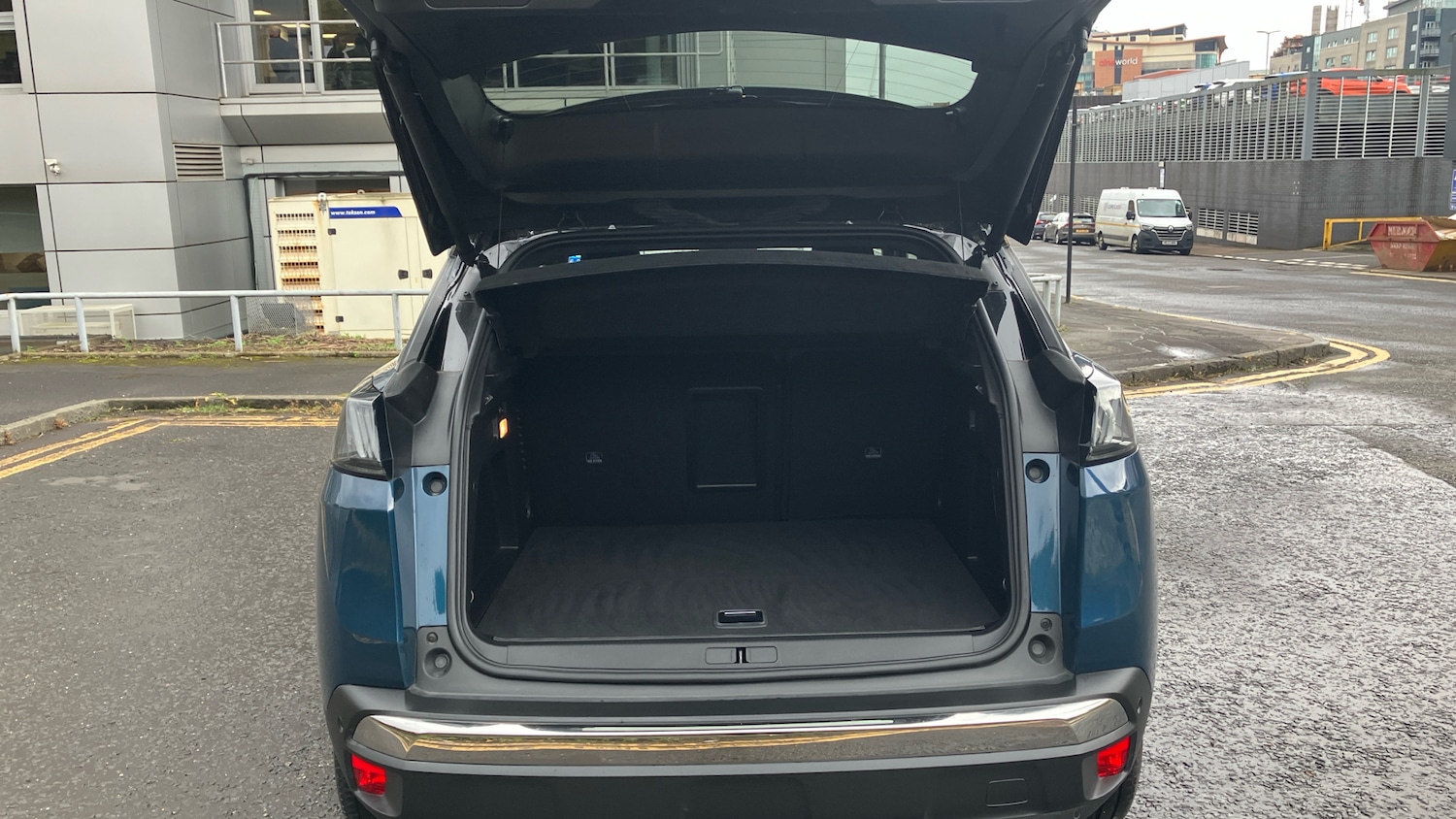 Used Peugeot 3008 2021 for sale - 76184232: Photo 4