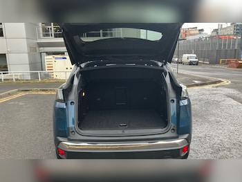 Used Peugeot 3008 2021 for sale - 76184232: Photo