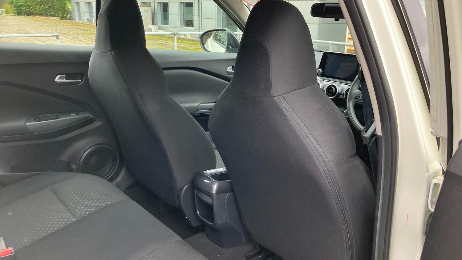 Vehicle 29