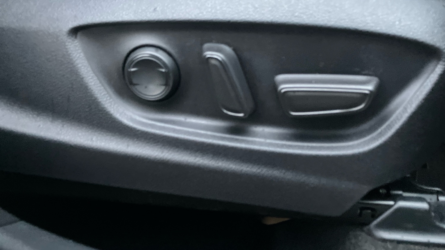 Used Toyota C-HR 2021 for sale - 76907649: Photo 29