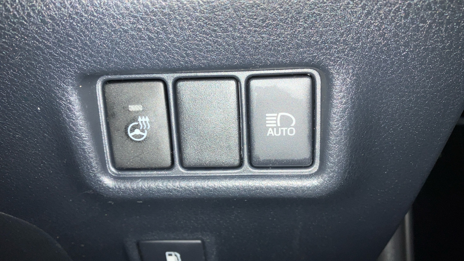 Used Toyota C-HR 2021 for sale - 76907649: Photo 41