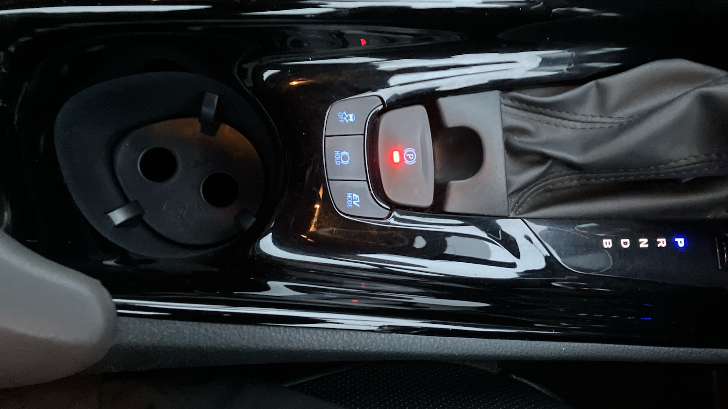 Used Toyota C-HR 2021 for sale - 76907649: Photo 48