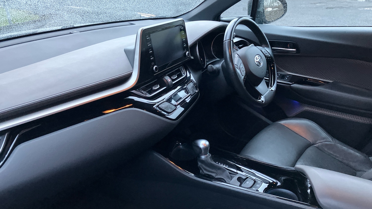 Used Toyota C-HR 2021 for sale - 76907649: Photo 9