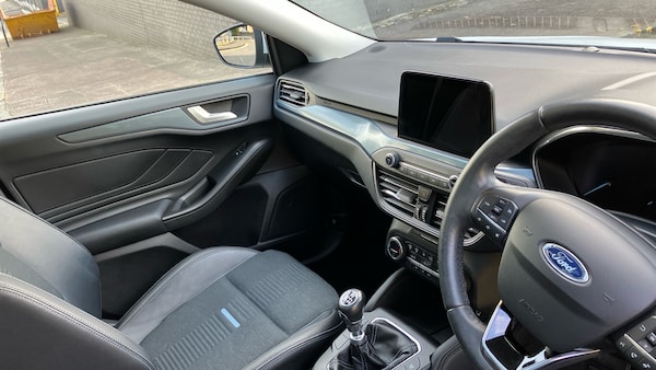 Used Ford Focus 2020 for sale - 76234614: Photo 14
