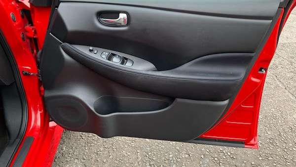 Used Nissan Leaf 2022 for sale - 76329887: Photo 31