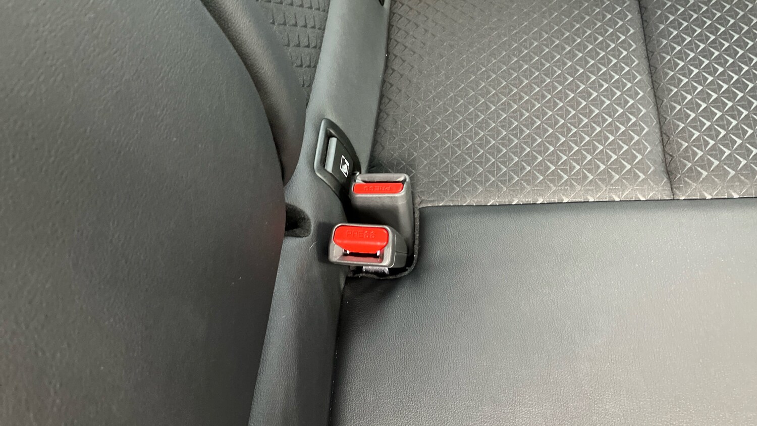 Used Nissan Juke 2024 for sale - 76156540: Photo 17